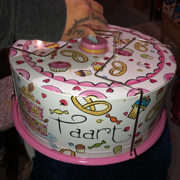 Cake/Desert holder - Picture 1 of 4